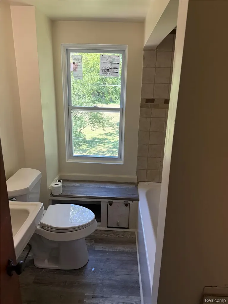 5388 Davison Road Elba Township MI 48446