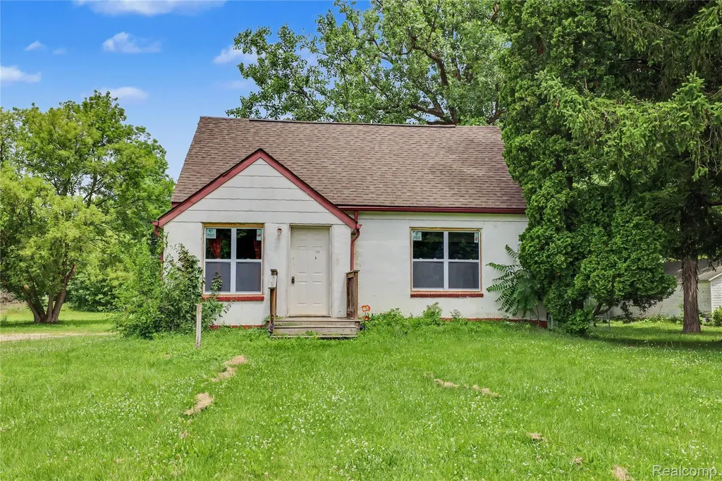 5388 Davison Road Elba Township MI 48446