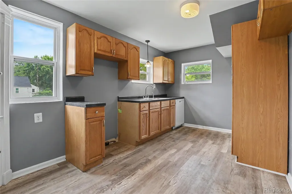 5388 Davison Road Elba Township MI 48446