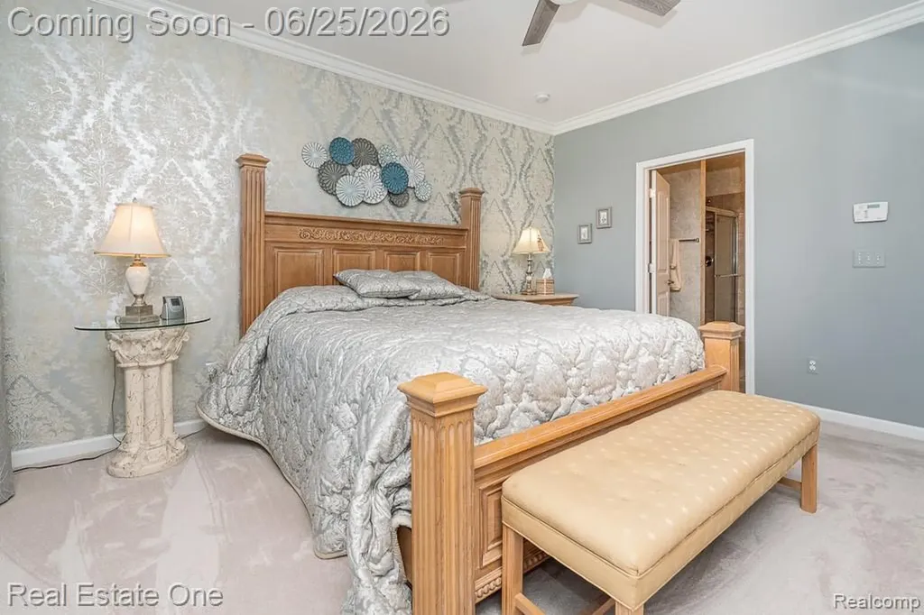 2082 Orwell Street Orion Charter Township MI 48360