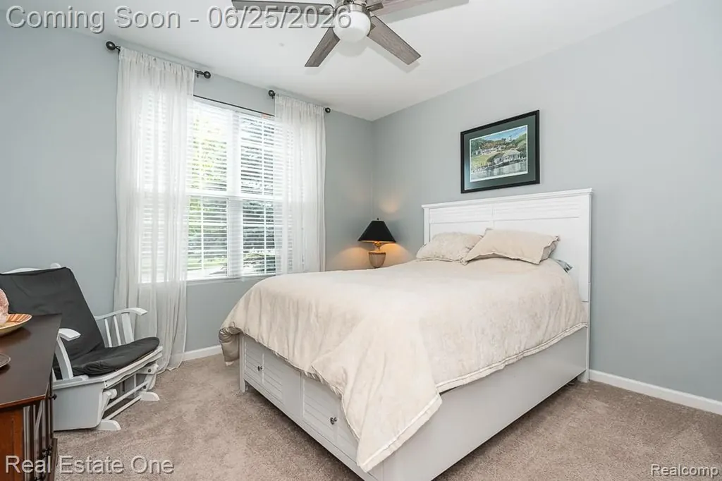 2082 Orwell Street Orion Charter Township MI 48360