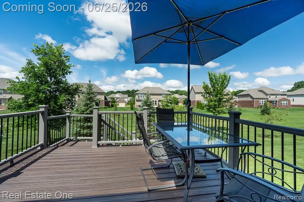 2082 Orwell Street Orion Charter Township MI 48360