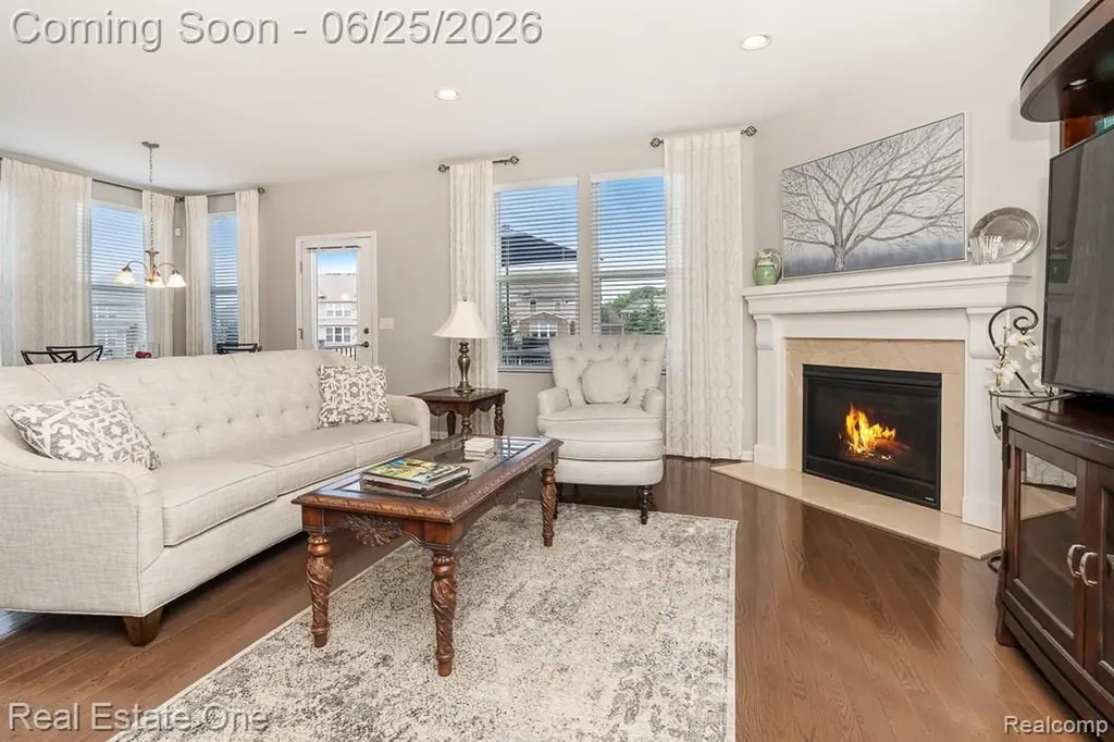 2082 Orwell Street Orion Charter Township MI 48360
