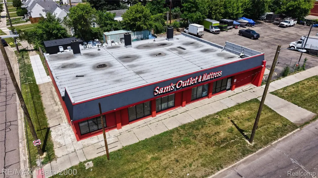 22140 W 7 Mile Road Detroit City MI 48219