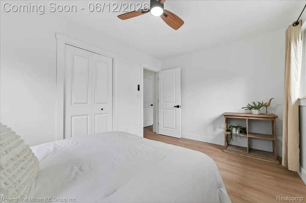 49515 W Huron River Drive Van Buren Charter Township MI 48111