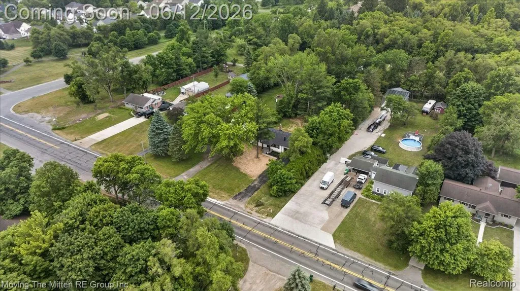 49515 W Huron River Drive Van Buren Charter Township MI 48111