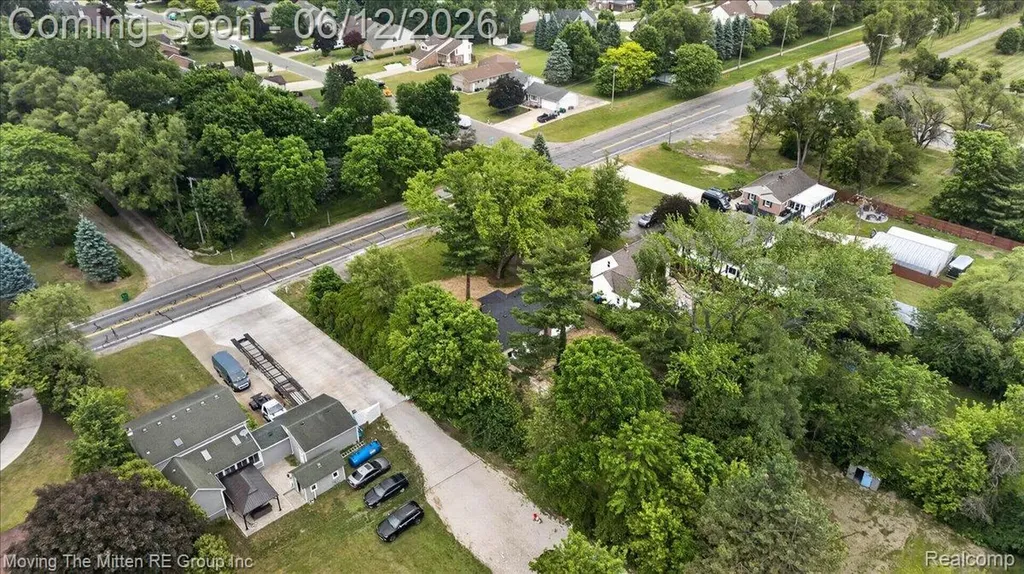 49515 W Huron River Drive Van Buren Charter Township MI 48111