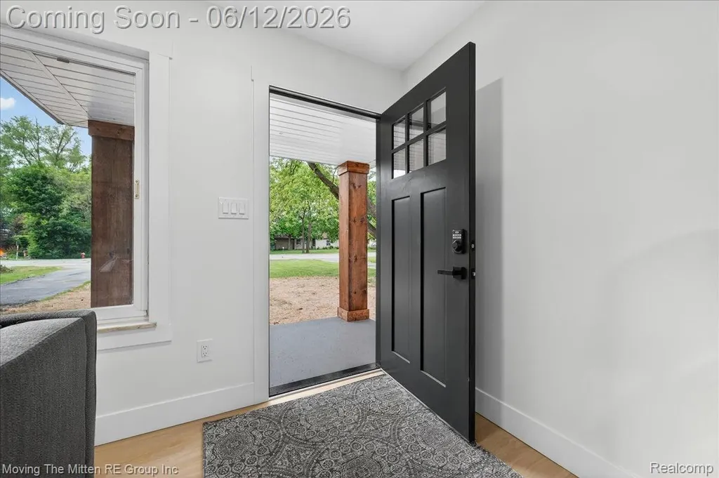 49515 W Huron River Drive Van Buren Charter Township MI 48111