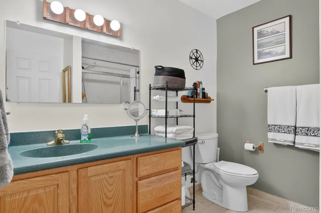 24111 Meridian Road Grosse Ile Township MI 48138