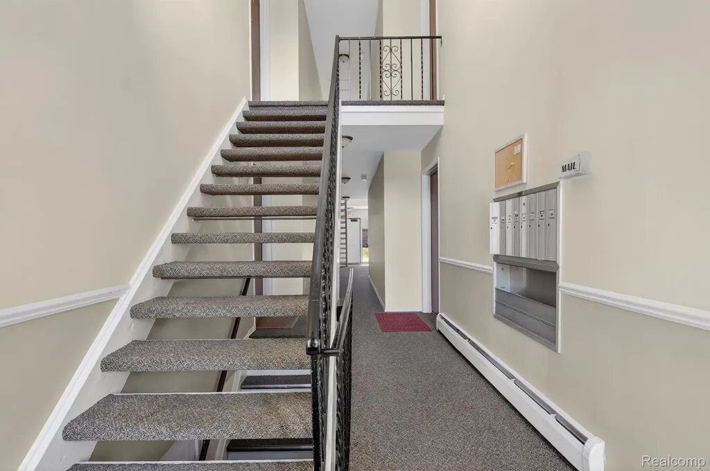 24111 Meridian Road Grosse Ile Township MI 48138