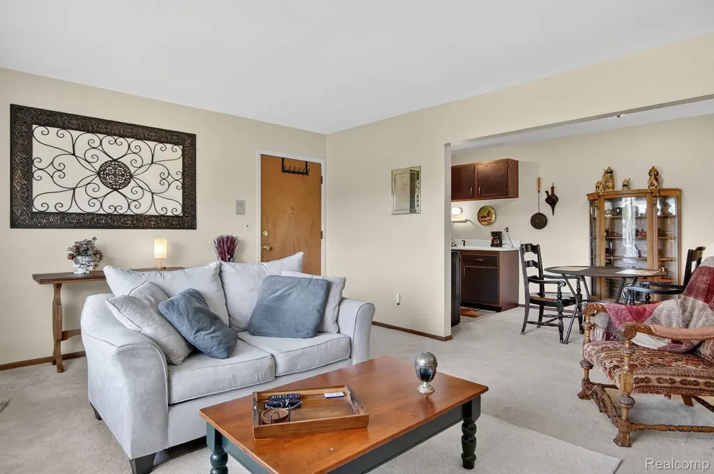24111 Meridian Road Grosse Ile Township MI 48138