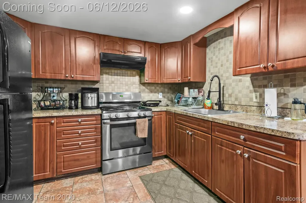 3 Morross Court Dearborn City MI 48126