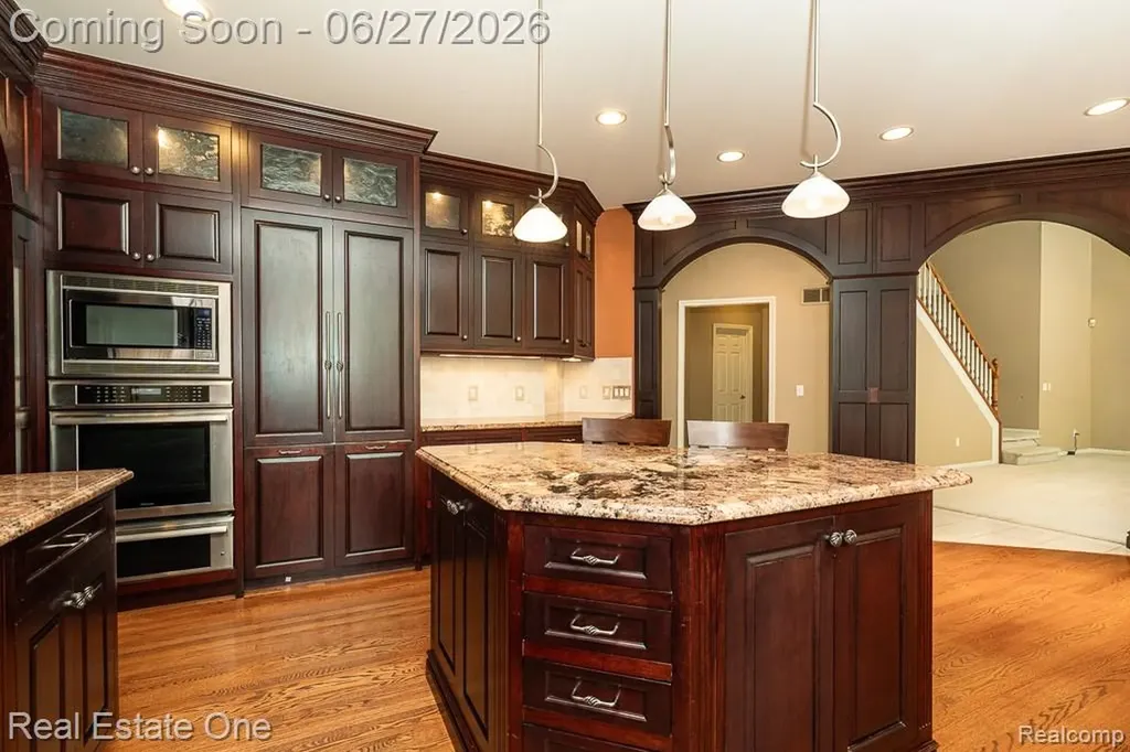 3347 Saint George Court Rochester City MI 48306