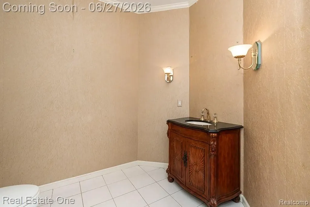 3347 Saint George Court Rochester City MI 48306