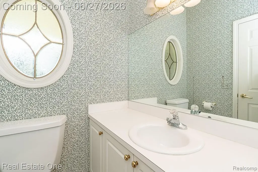 3347 Saint George Court Rochester City MI 48306