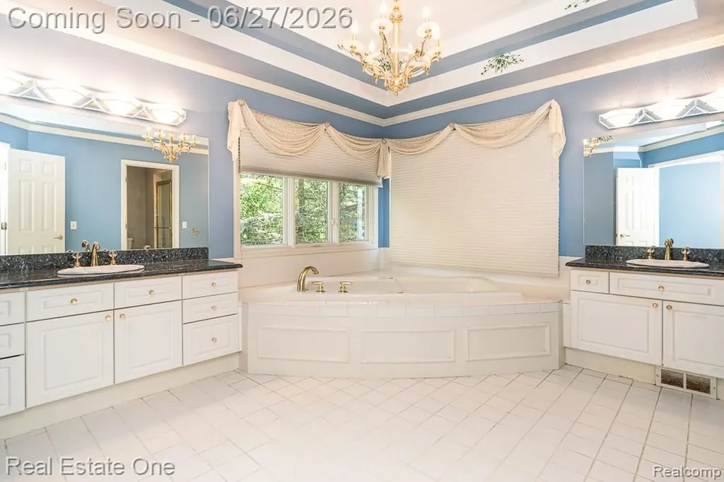 3347 Saint George Court Rochester City MI 48306