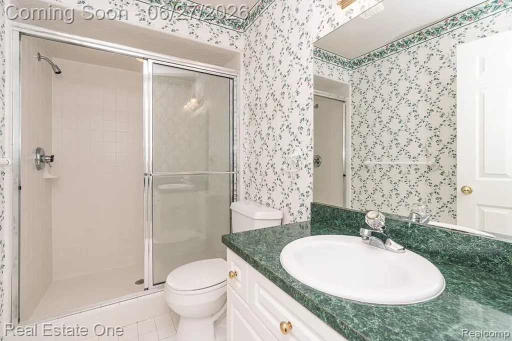 3347 Saint George Court Rochester City MI 48306