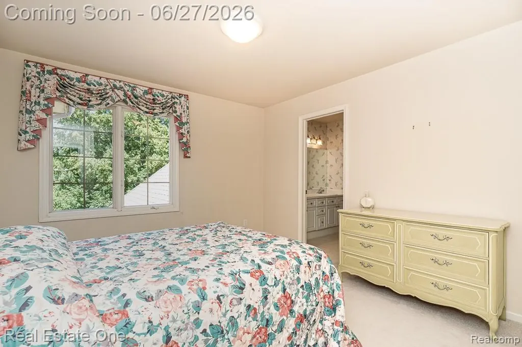 3347 Saint George Court Rochester City MI 48306