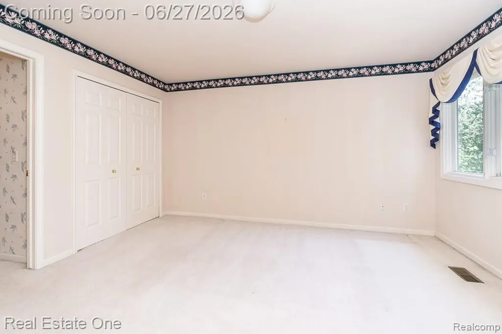 3347 Saint George Court Rochester City MI 48306