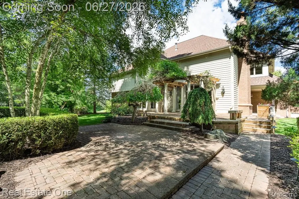 3347 Saint George Court Rochester City MI 48306