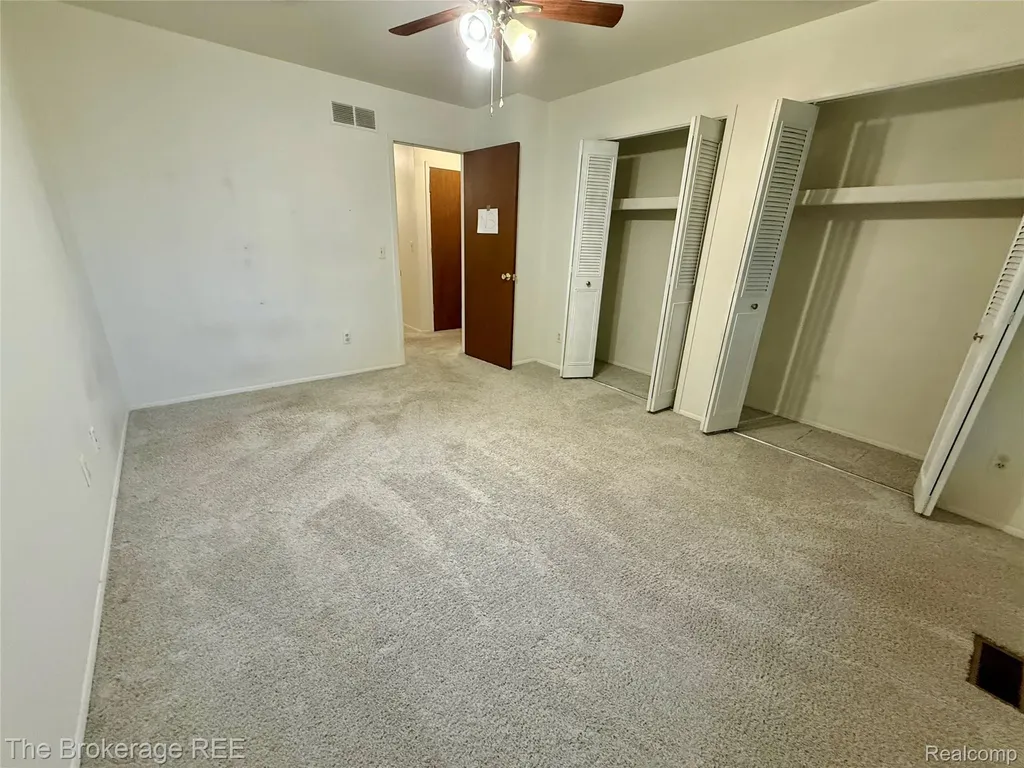 37830 Erna Drive Sterling Heights City MI 48312