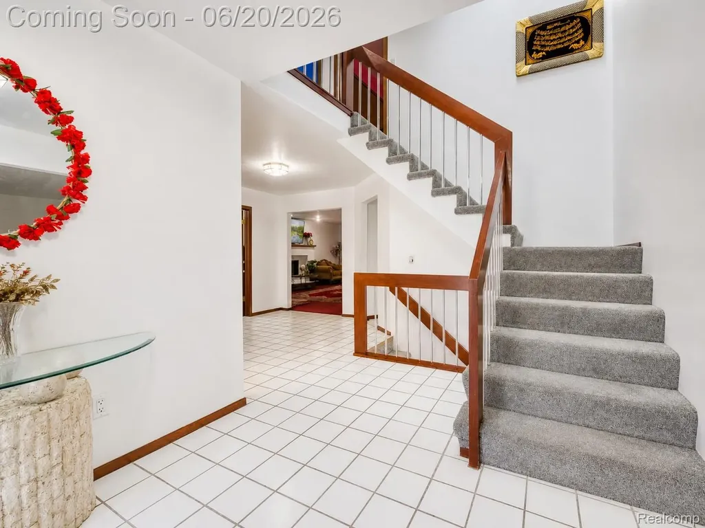 31250 Westwood Road Farmington Hills City MI 48331