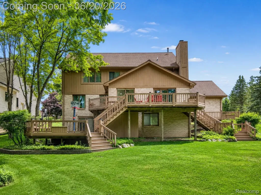 31250 Westwood Road Farmington Hills City MI 48331