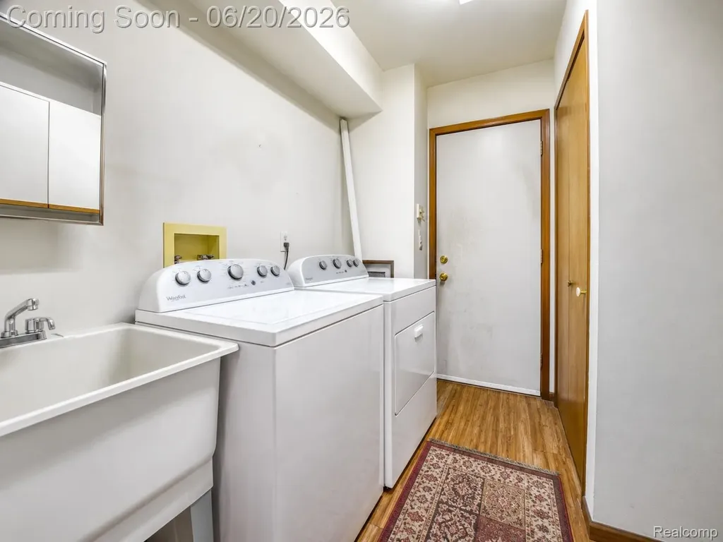 31250 Westwood Road Farmington Hills City MI 48331