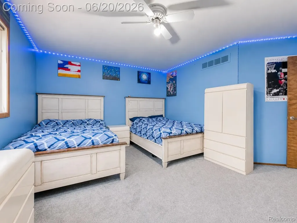 31250 Westwood Road Farmington Hills City MI 48331