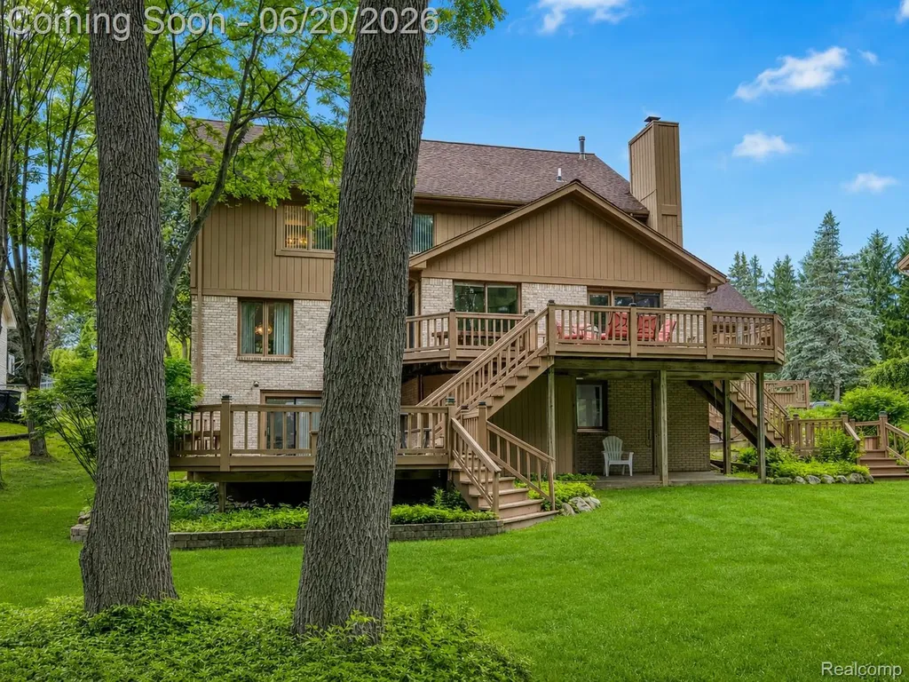 31250 Westwood Road Farmington Hills City MI 48331