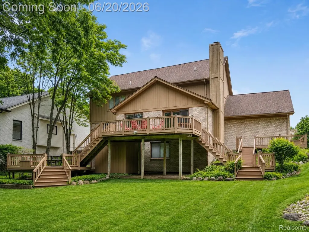 31250 Westwood Road Farmington Hills City MI 48331