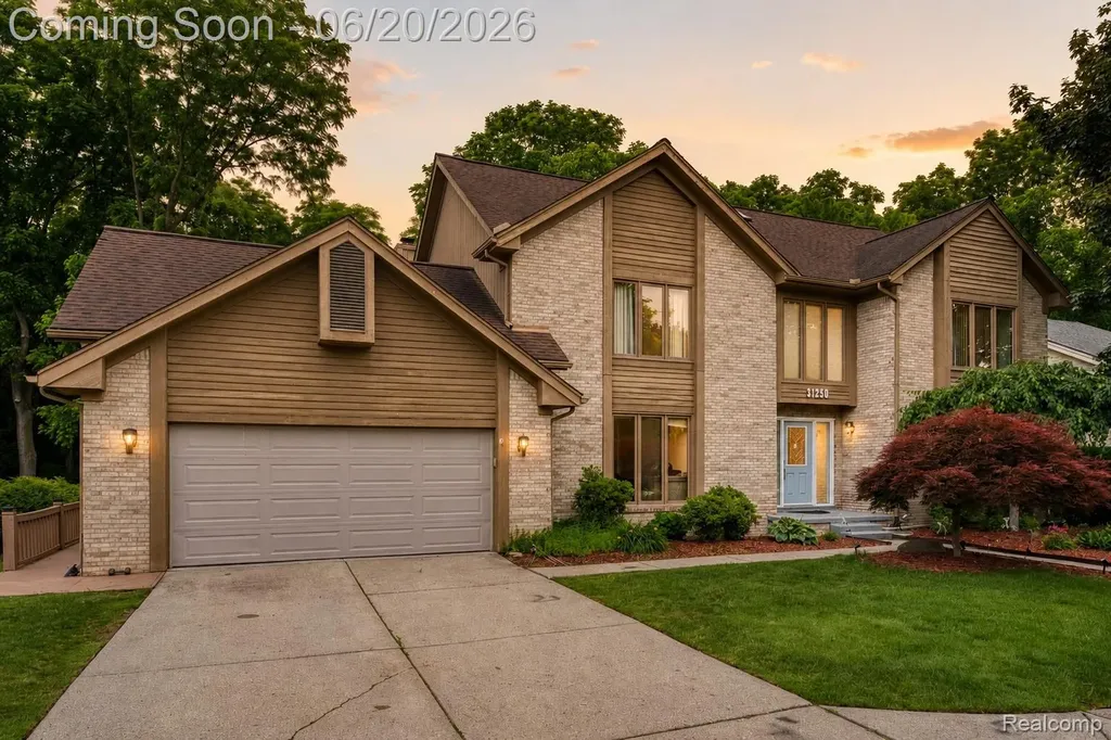 31250 Westwood Road Farmington Hills City MI 48331