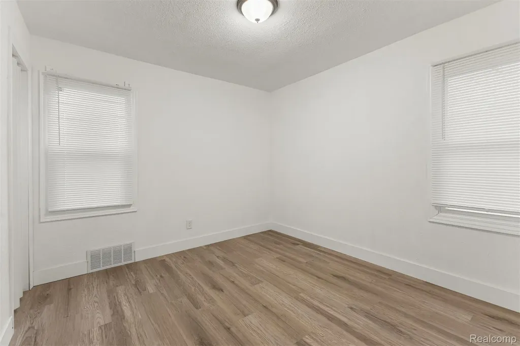 11366 Vaughan Street Detroit City MI 48228