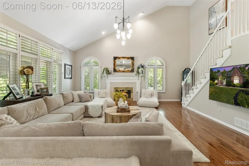 25842 Arcadia Drive Novi City MI 48374
