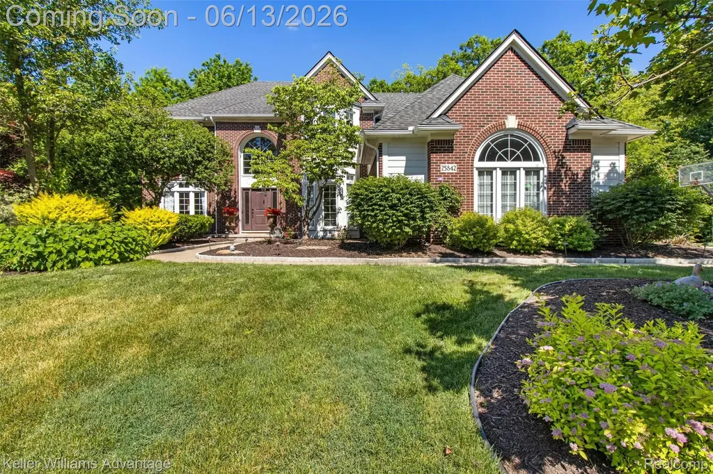 25842 Arcadia Drive Novi City MI 48374