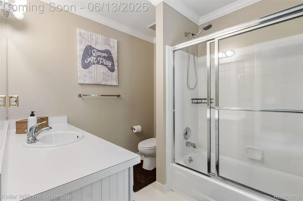 25842 Arcadia Drive Novi City MI 48374