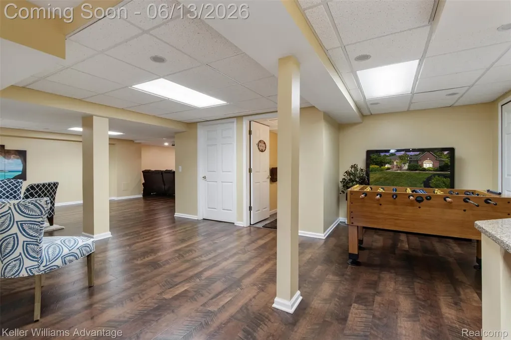25842 Arcadia Drive Novi City MI 48374