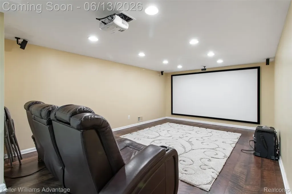 25842 Arcadia Drive Novi City MI 48374