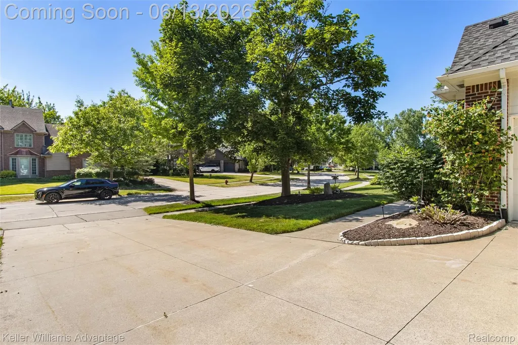 25842 Arcadia Drive Novi City MI 48374