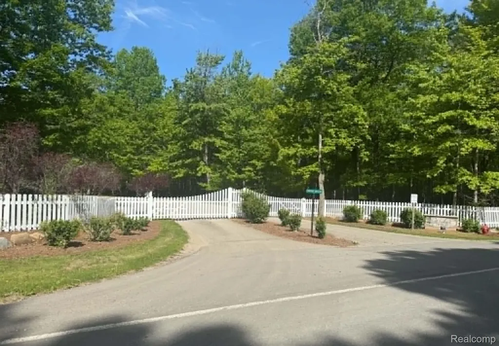 Lots 2 & 3 Towering Oaks Port Austin Township MI 48467