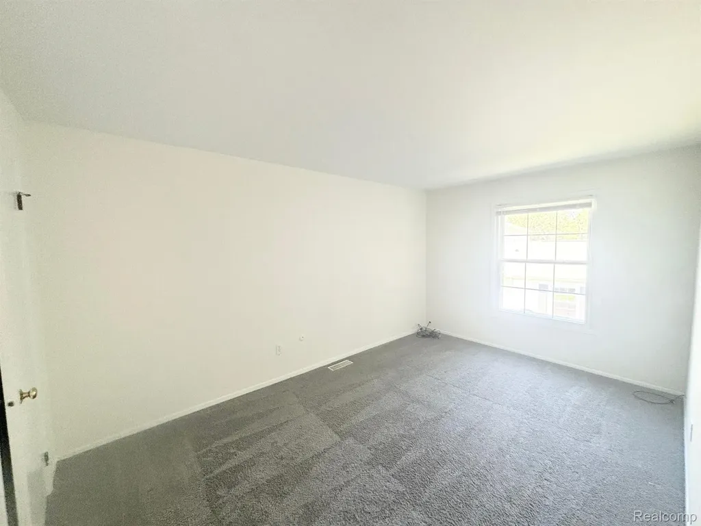2814 Willow Orion Charter Township MI 48360