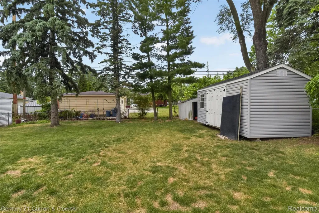 35669 Hees Street Livonia City MI 48150