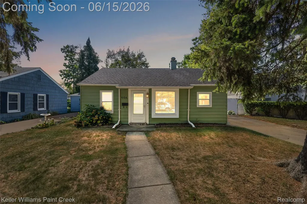 608 E Windemere Avenue Royal Oak City MI 48073