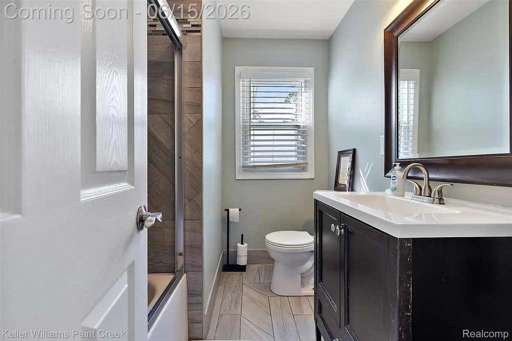 608 E Windemere Avenue Royal Oak City MI 48073