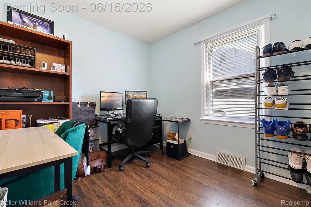 608 E Windemere Avenue Royal Oak City MI 48073