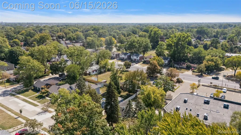 608 E Windemere Avenue Royal Oak City MI 48073