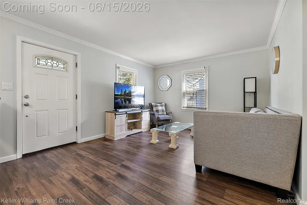 608 E Windemere Avenue Royal Oak City MI 48073