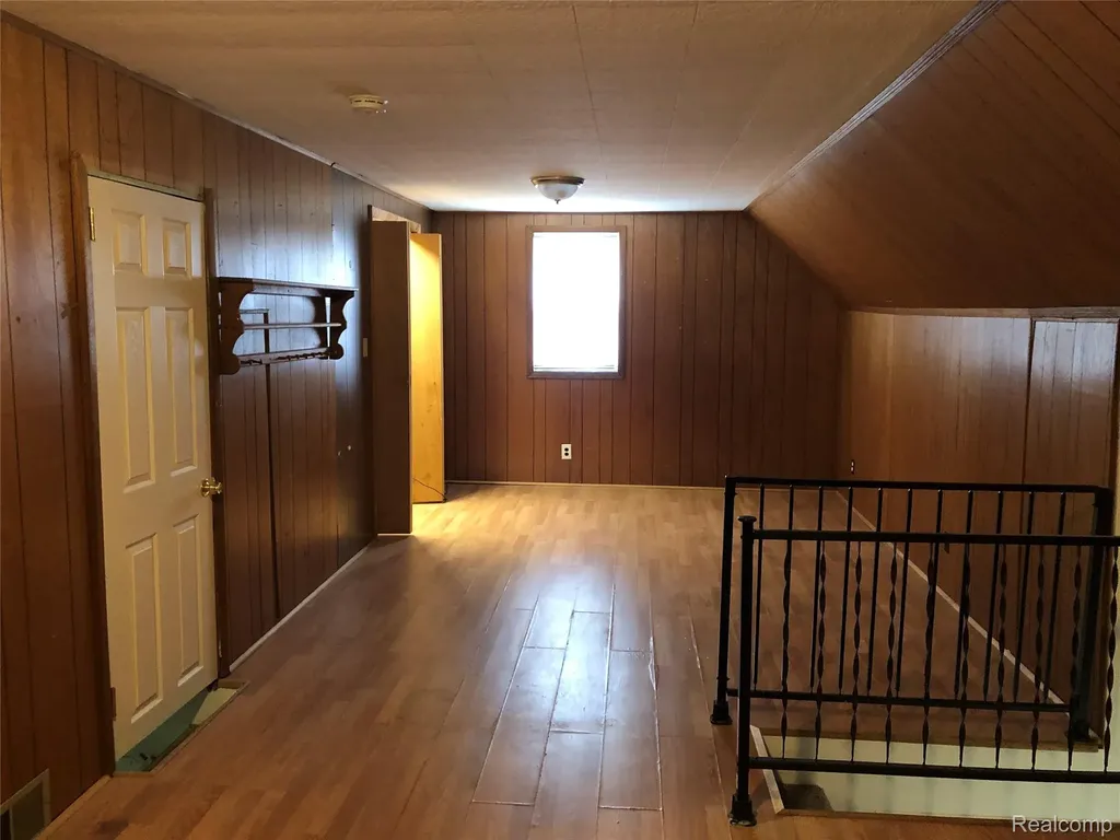 19384 Norborne Redford Charter Township MI 48240