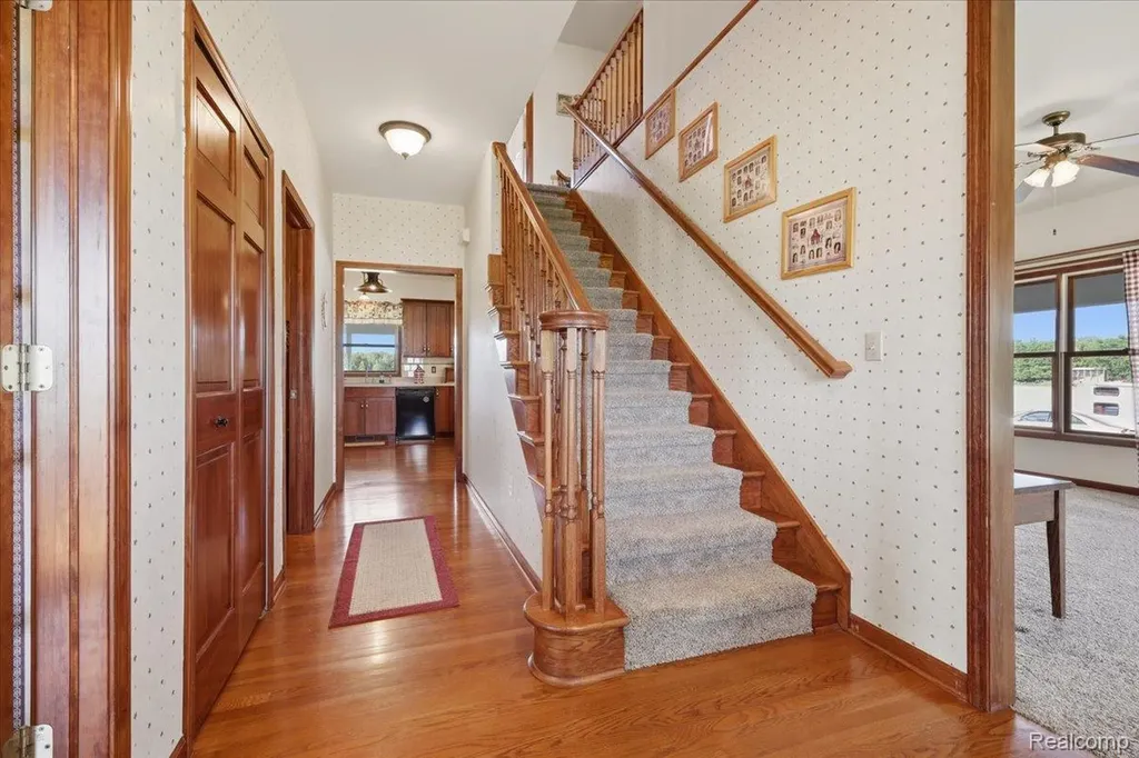 7868 Big Hand Road Columbus Township MI 48063