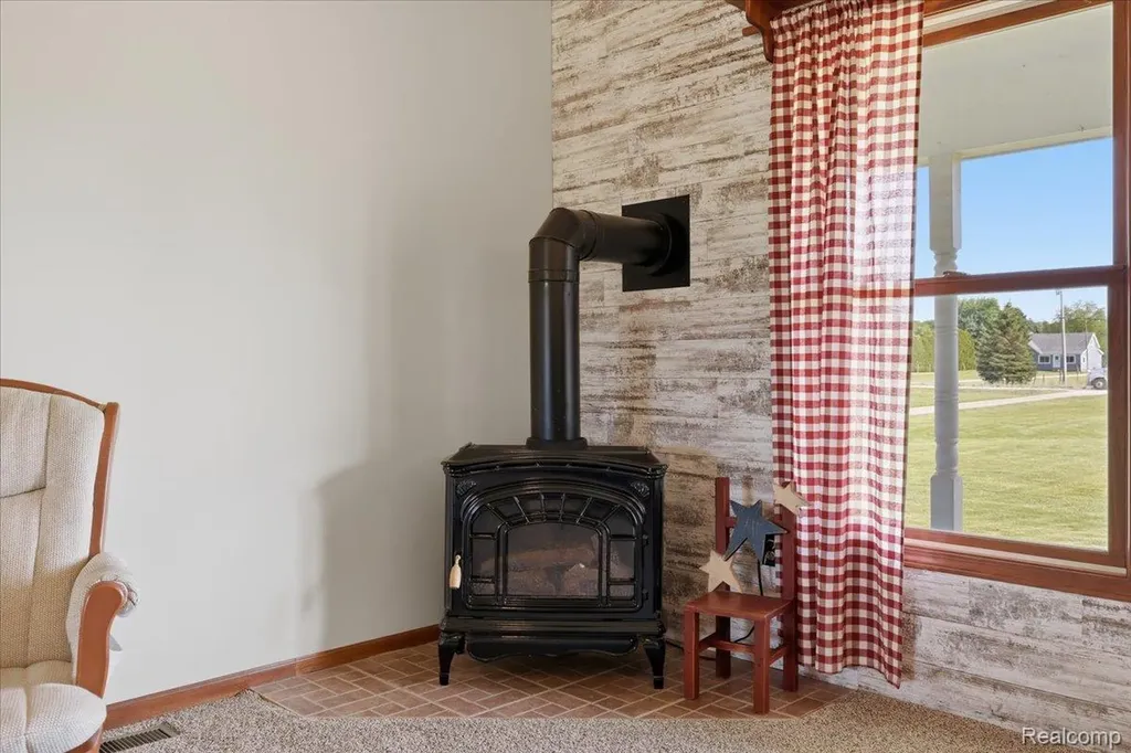 7868 Big Hand Road Columbus Township MI 48063